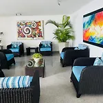 Hermoso Apartamento Vista Al Mar Edificio Palmetto 1